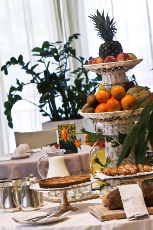 Rizzi Aquacharme Hotel & Spa Darfo Boario Terme Ngoại thất bức ảnh
