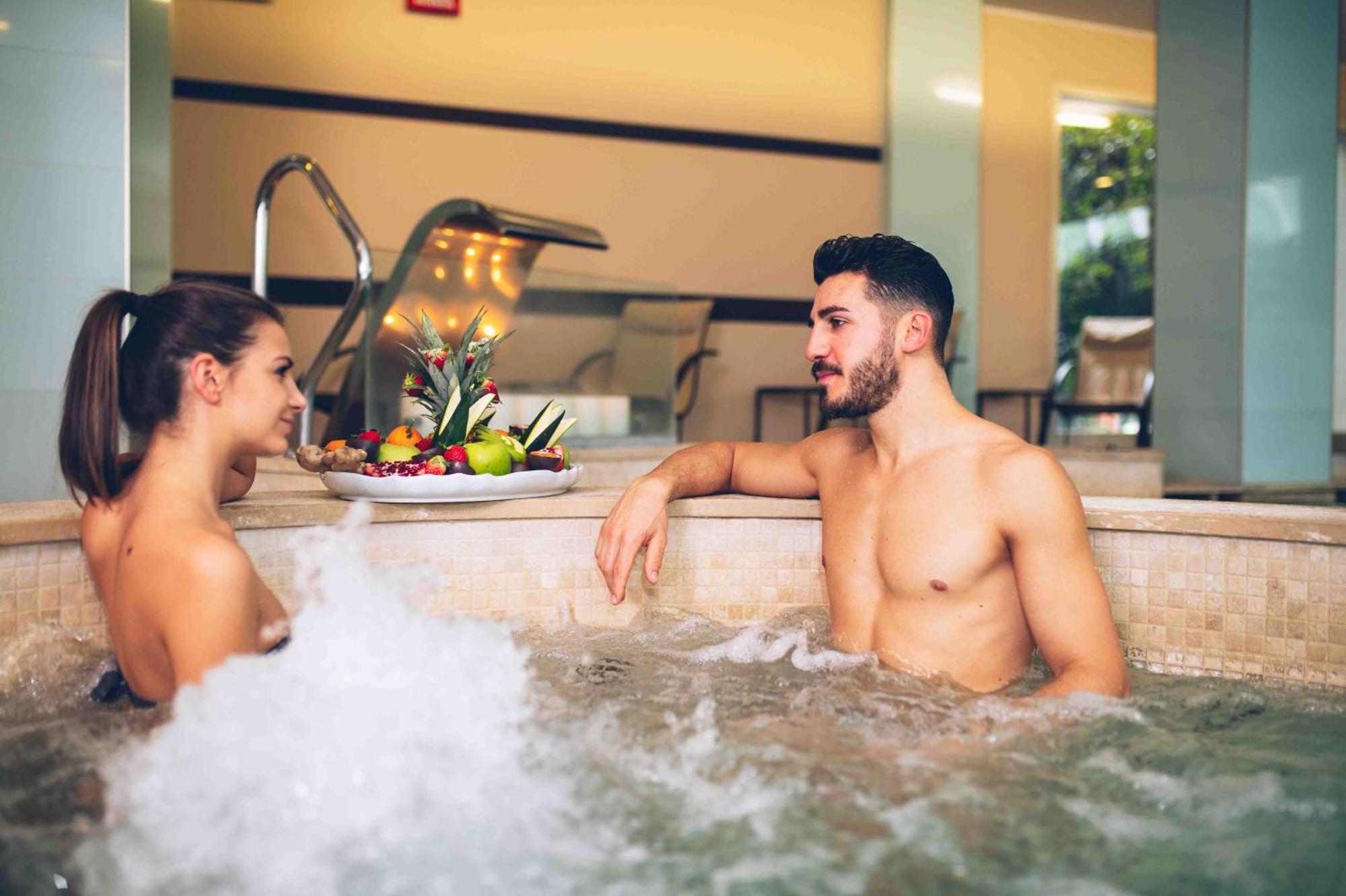 Rizzi Aquacharme Hotel & Spa Darfo Boario Terme Ngoại thất bức ảnh