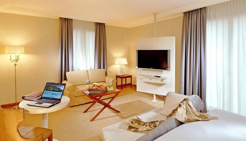 Rizzi Aquacharme Hotel & Spa Darfo Boario Terme Ngoại thất bức ảnh