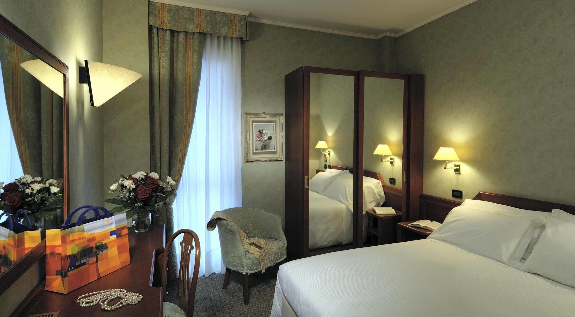 Rizzi Aquacharme Hotel & Spa Darfo Boario Terme Ngoại thất bức ảnh
