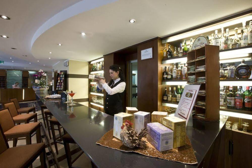Rizzi Aquacharme Hotel & Spa Darfo Boario Terme Ngoại thất bức ảnh